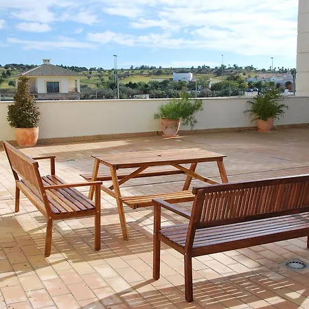 Campus El Sabio Hotel *